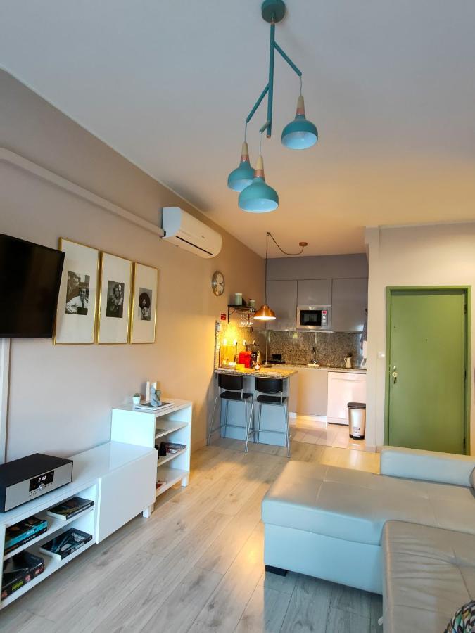 Porto Santa Catarina - Apartment With Terrace Екстер'єр фото